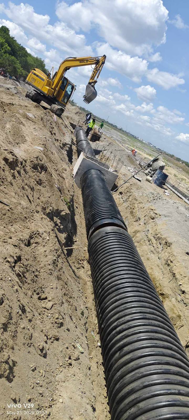 Construction of Bank Protection Structure Along Tarlac River Control Right Dike,San Nicholas-Sta Cruz Section